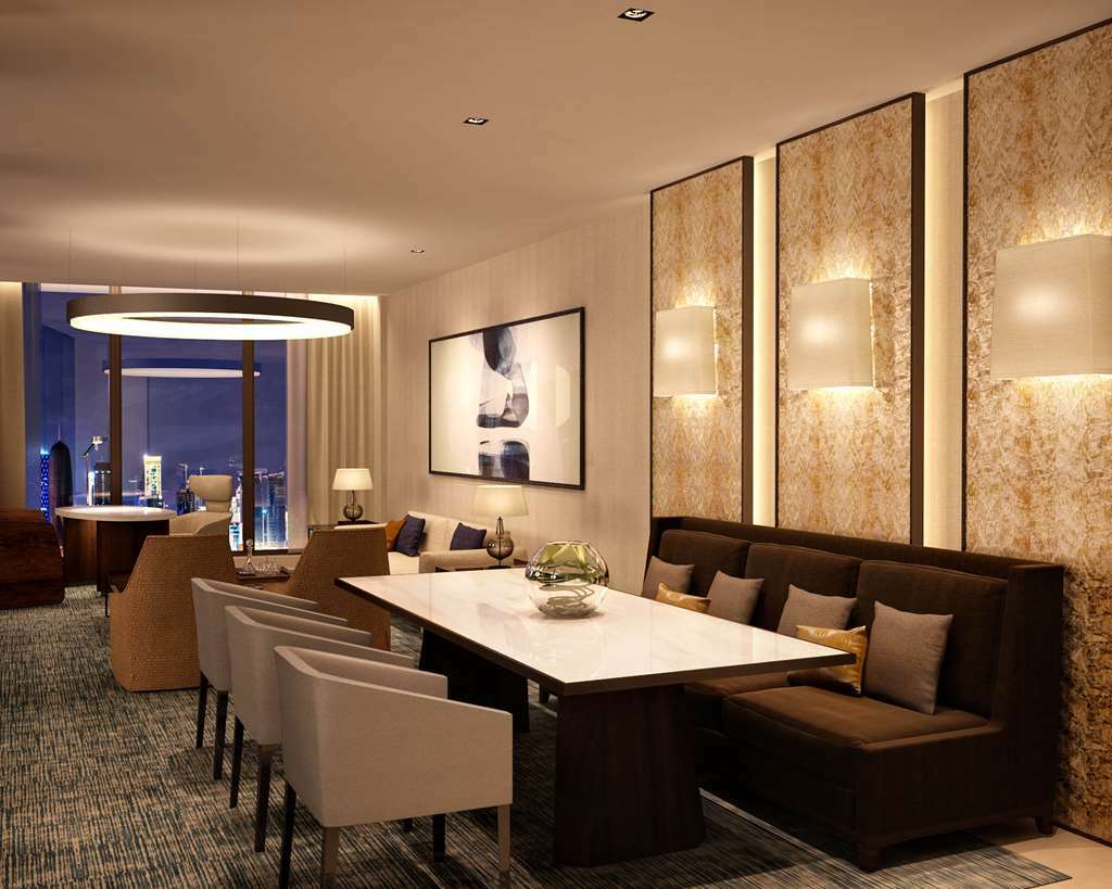 Park Hyatt Doha Otel Oda fotoğraf The interior of a suite at the Ritz-Carlton, Dubai